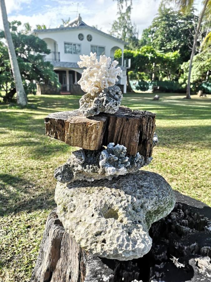 Villa Karel Mauritius Beach House Riambel Buitenkant foto