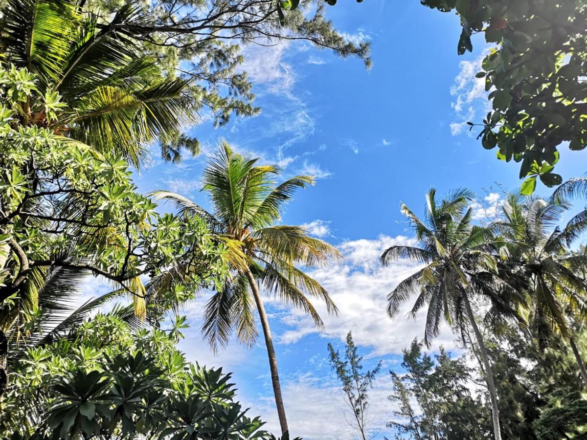 Villa Karel Mauritius Beach House Riambel Buitenkant foto